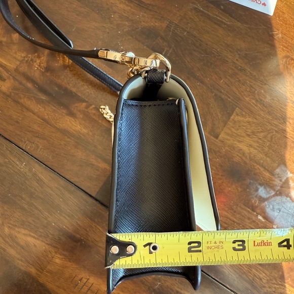Kate Spade Purse - Picture 12 of 12